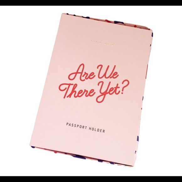 NWT THE STUDIO ASOS Are We There Yet? Printed Passport Holder Pink One Size - Picture 3 of 6